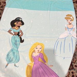 Disney towel, used, great condition